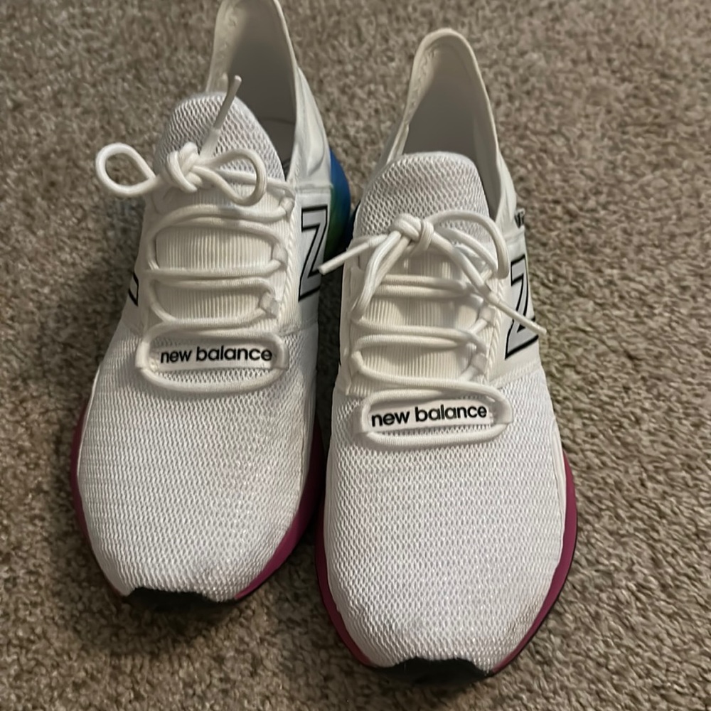 New balance shoes